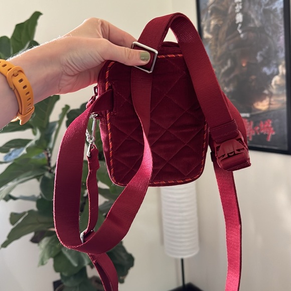 ❤️ Vera Bradley Harry Potter Gryffindor Crossbody Bag Purse Wallet - Picture 2 of 6